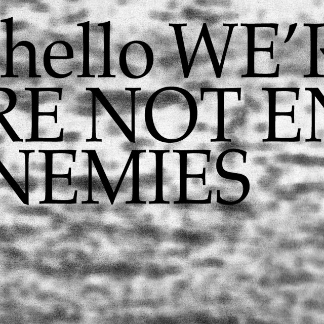 Recensione: Novanta - Hello we're not enemies